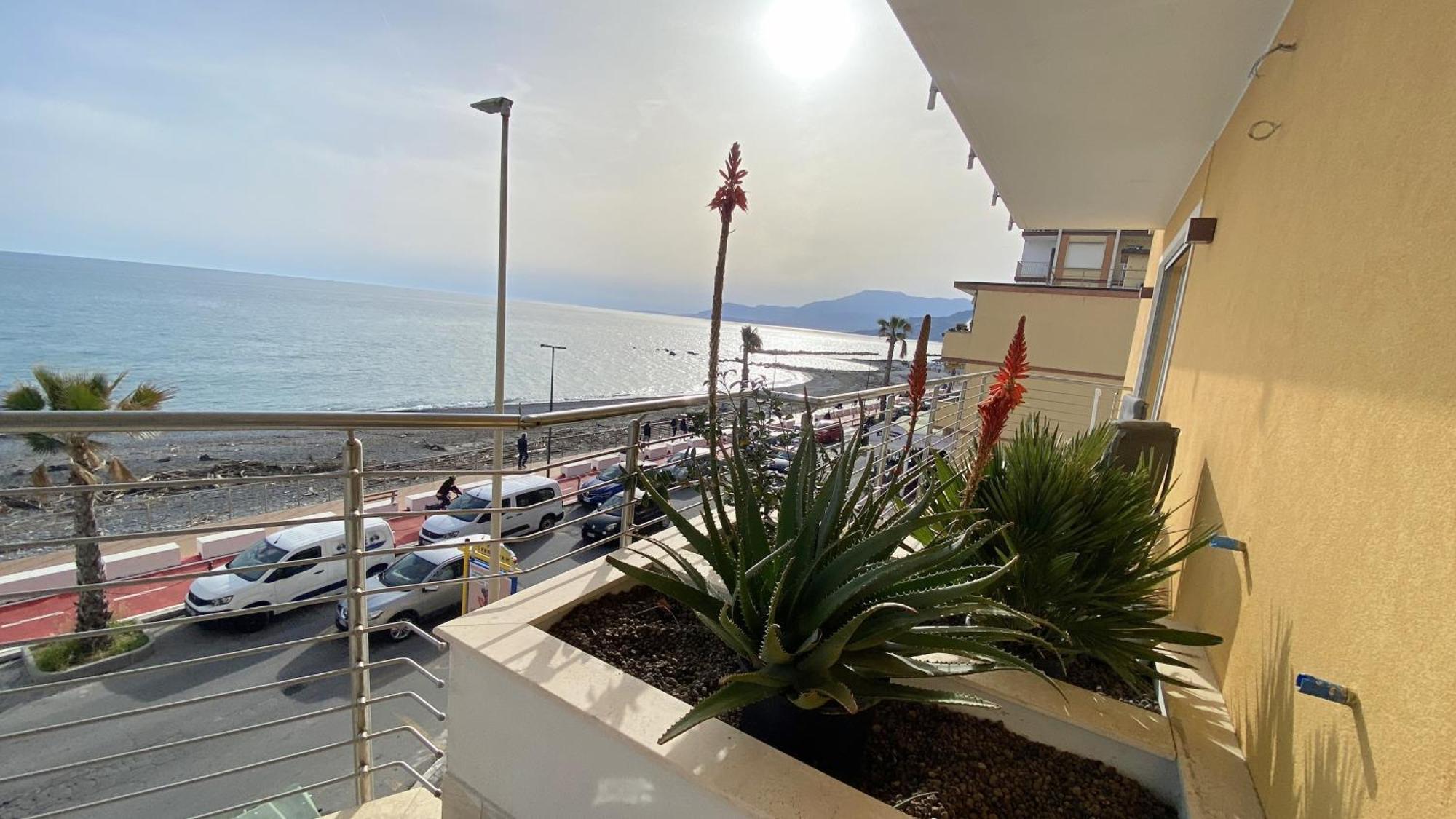 Mare Blu Daire Ventimiglia Dış mekan fotoğraf
