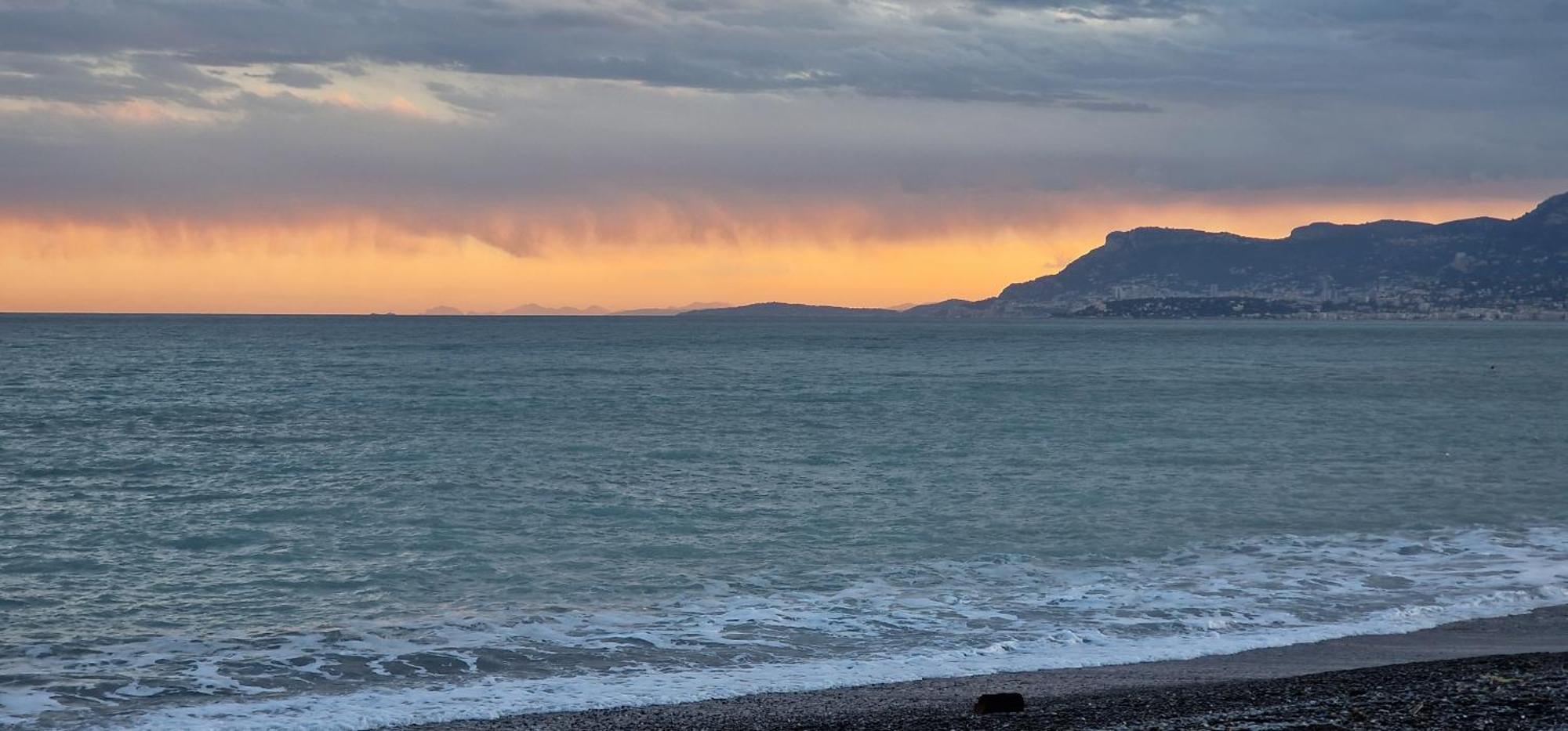 Mare Blu Daire Ventimiglia Dış mekan fotoğraf